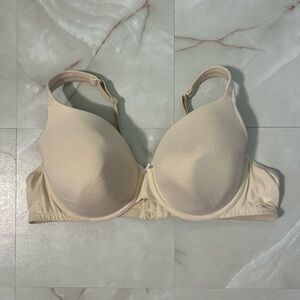 Cacique Cream White Underwire Bra Size 46C